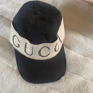 Gucci Black and Cream Logo Cap